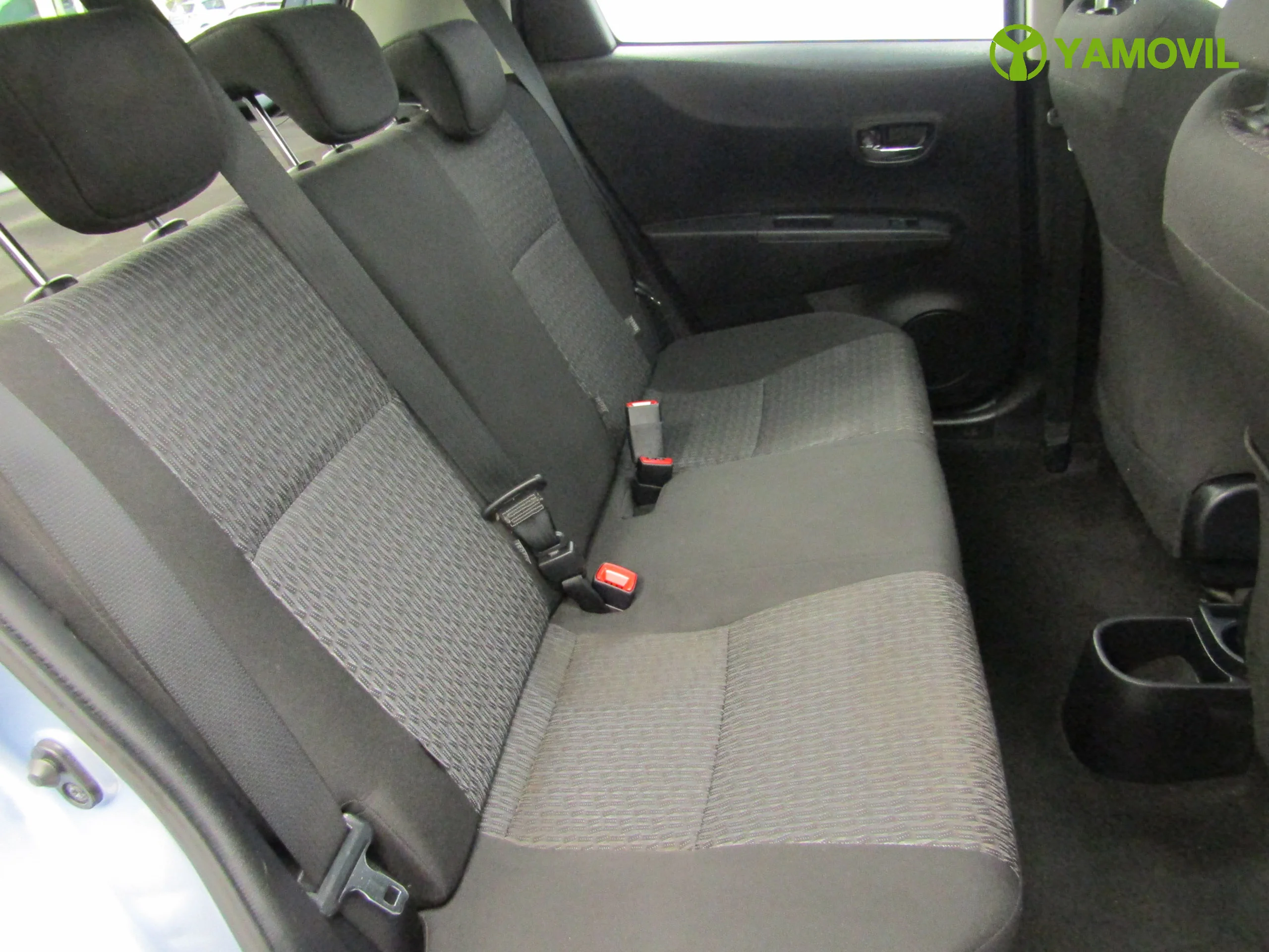 Toyota Yaris ACTIVE SKYVIEW 90CV DIESEL - Foto 18