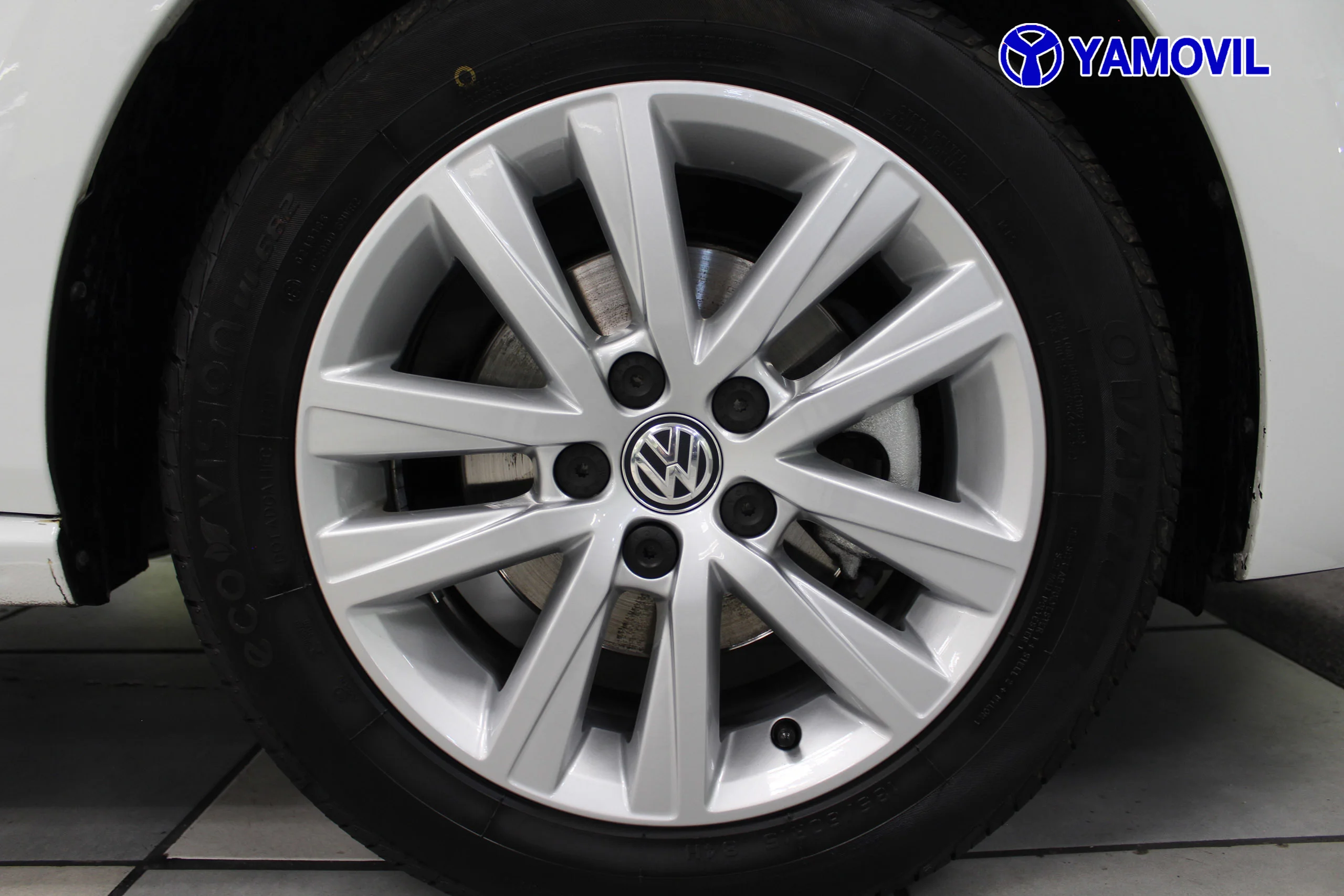Volkswagen Polo A-Polo Plus 1.2 TSI BMT 66 kW (90 CV) - Foto 9