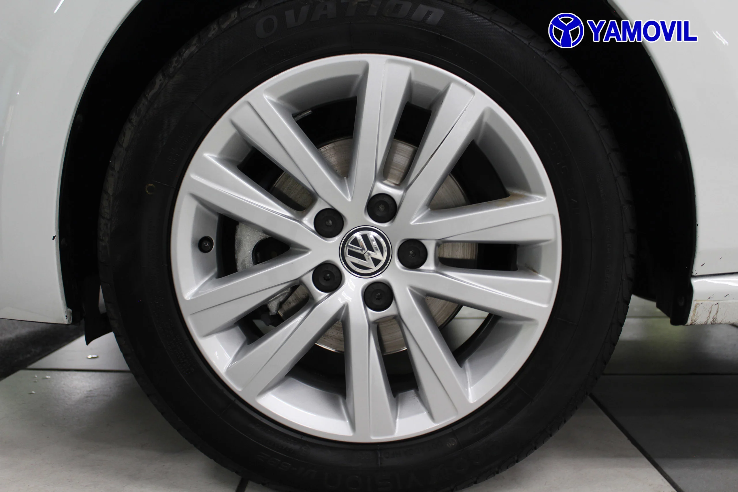 Volkswagen Polo A-Polo Plus 1.2 TSI BMT 66 kW (90 CV) - Foto 12