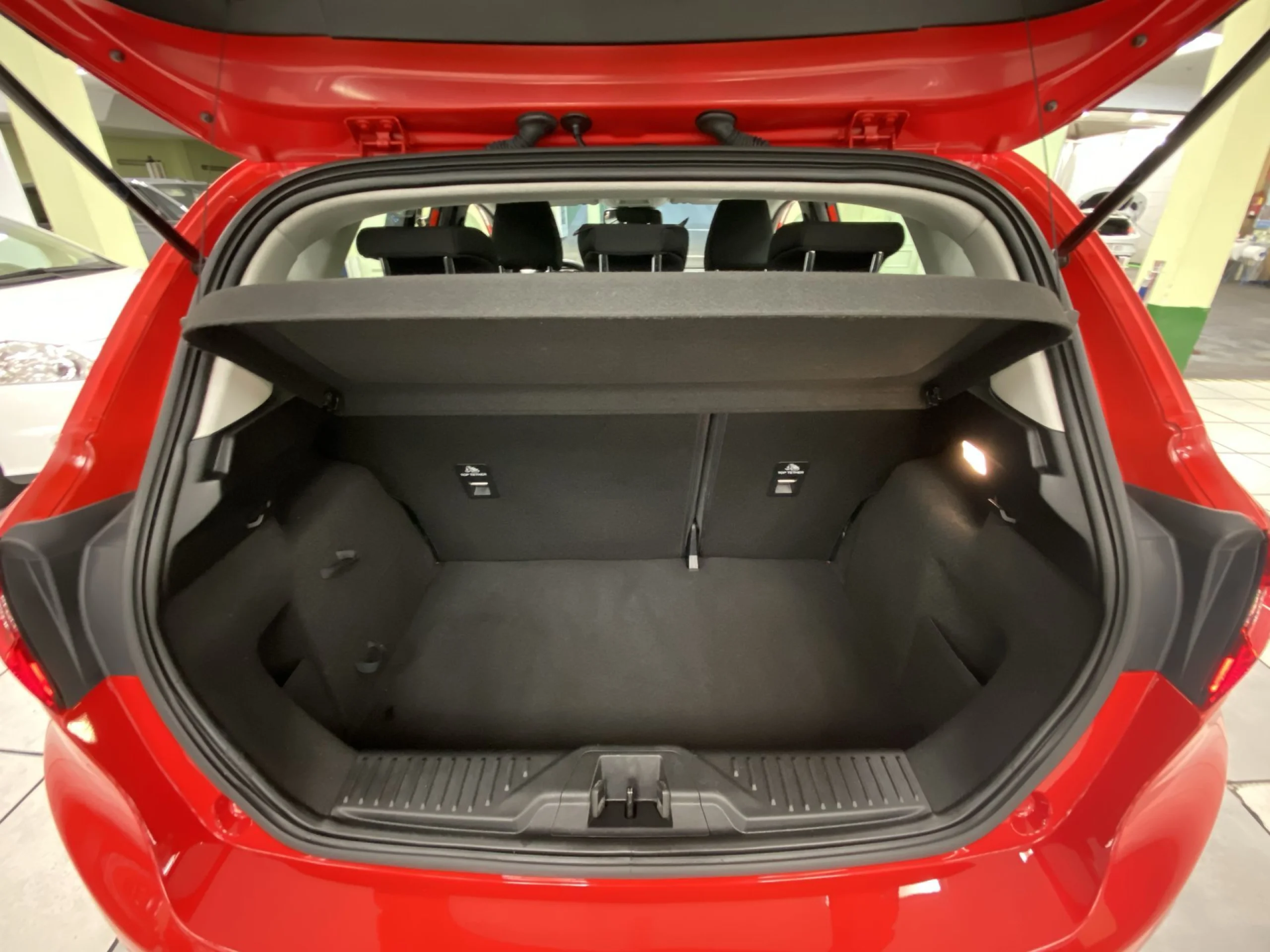 Ford Fiesta 1.0 EcoBoost SANDS Trend+ 74 kW (100 CV) - Foto 19