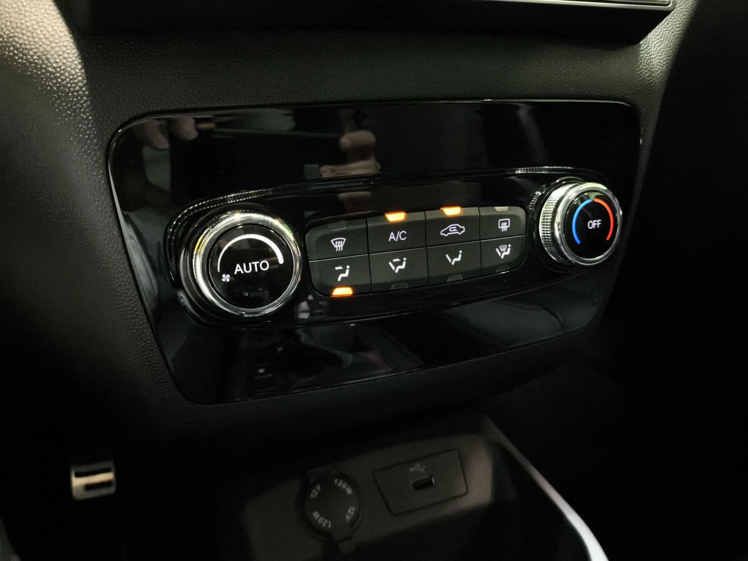 EVO EVO 3 1.5 GLP 79 kW (107 CV) - Foto 22