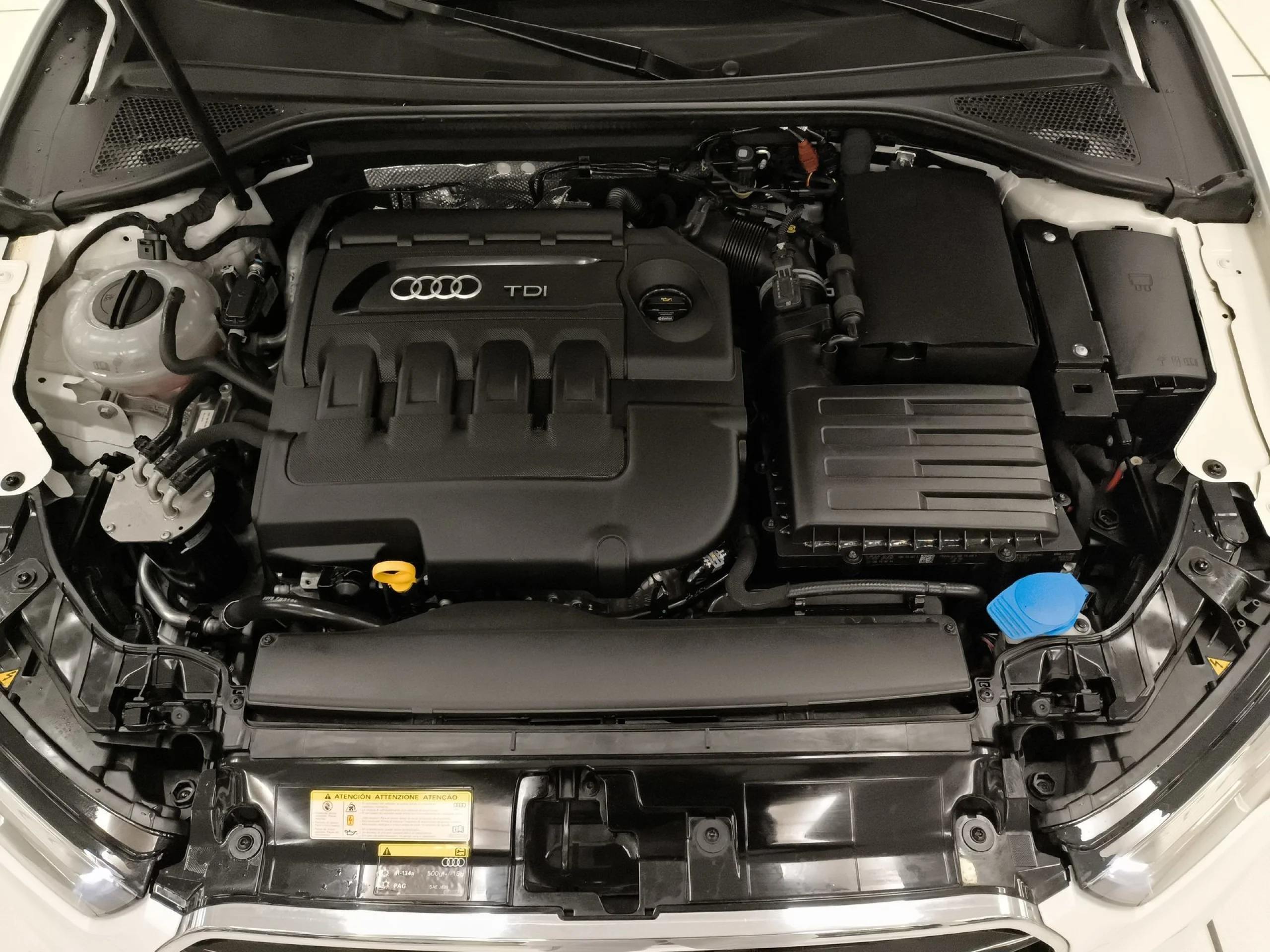 Audi A3 sedan S line edition 1.6 TDI clean diesel 81 kW (110 CV) - Foto 20