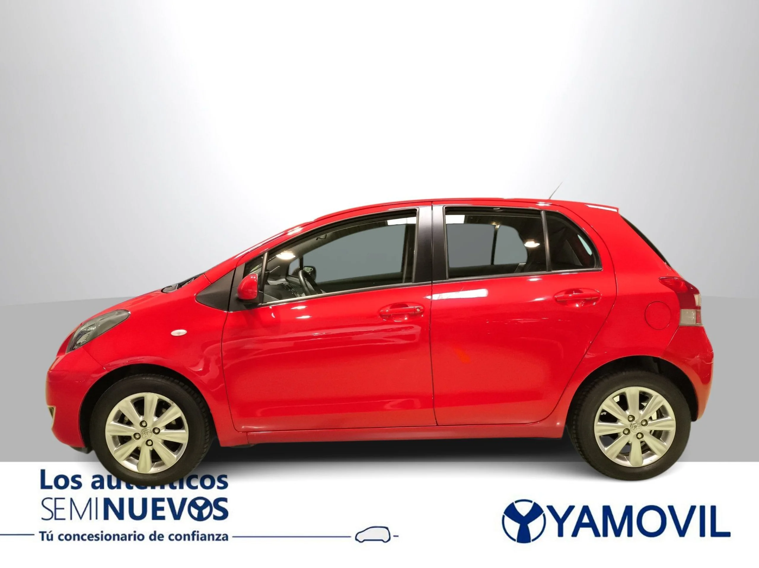 Toyota Yaris 100 Active MultiDrive 73 kW (99 CV) - Foto 4
