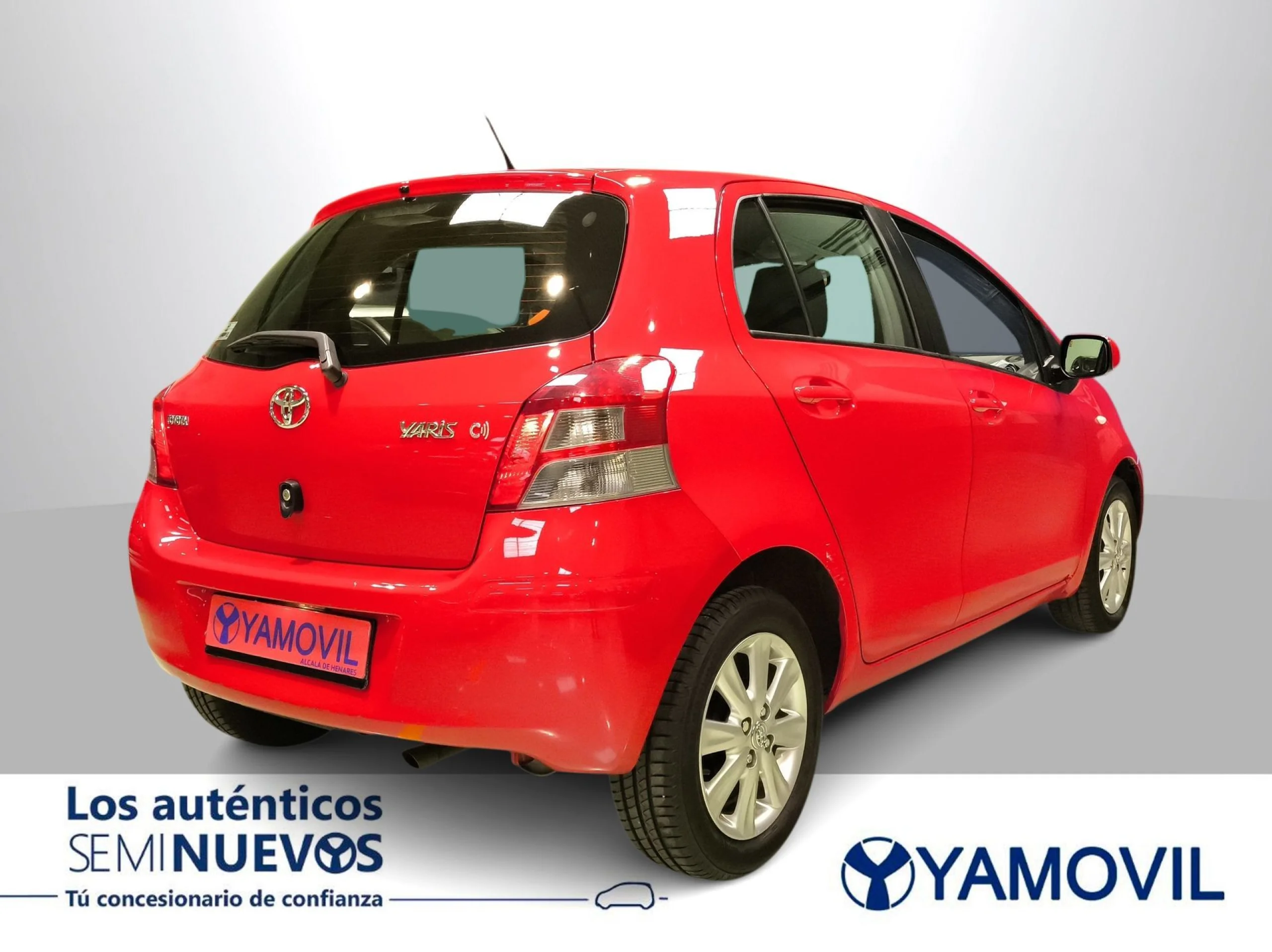 Toyota Yaris 100 Active MultiDrive 73 kW (99 CV) - Foto 6