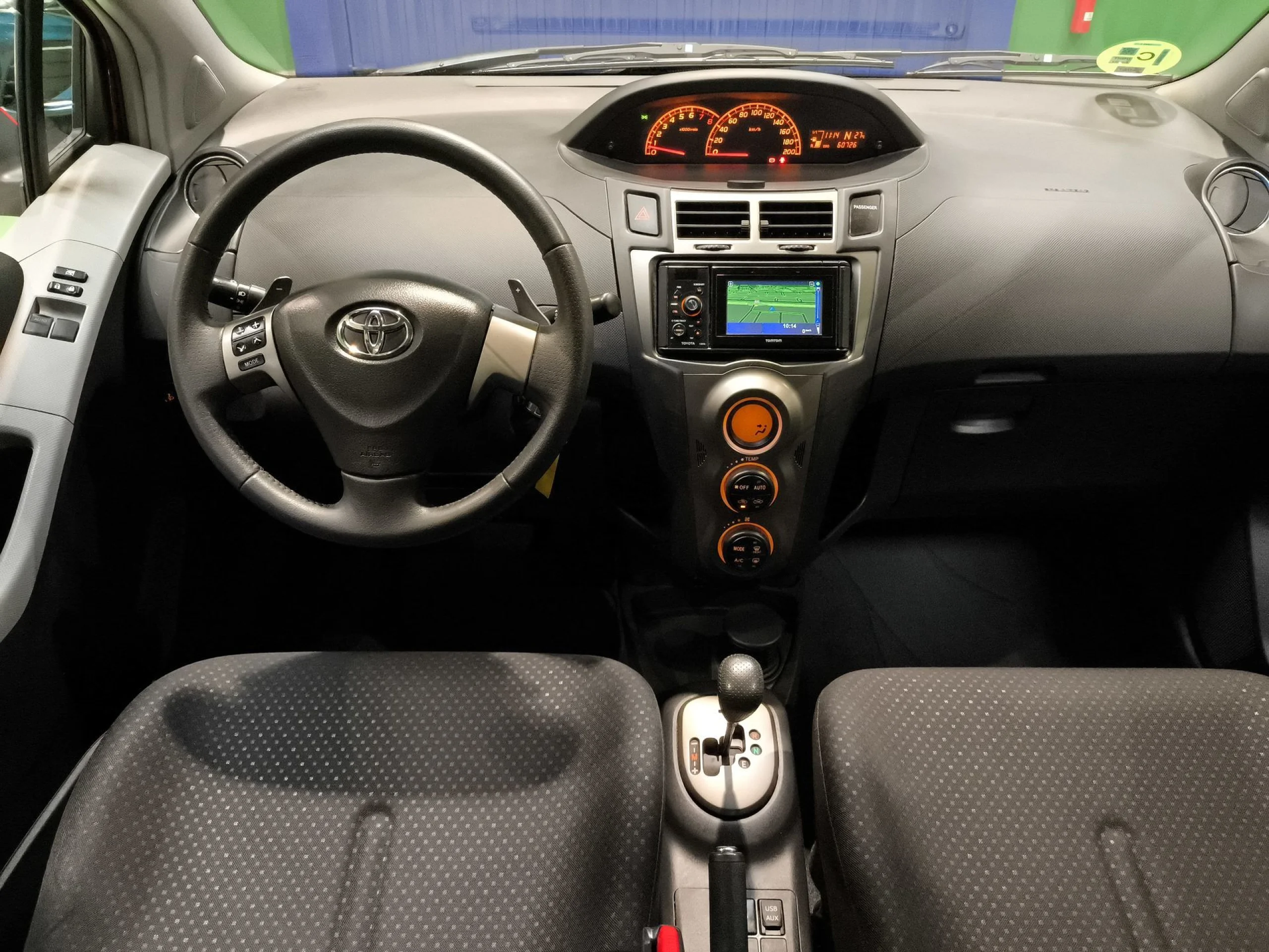 Toyota Yaris 100 Active MultiDrive 73 kW (99 CV) - Foto 11