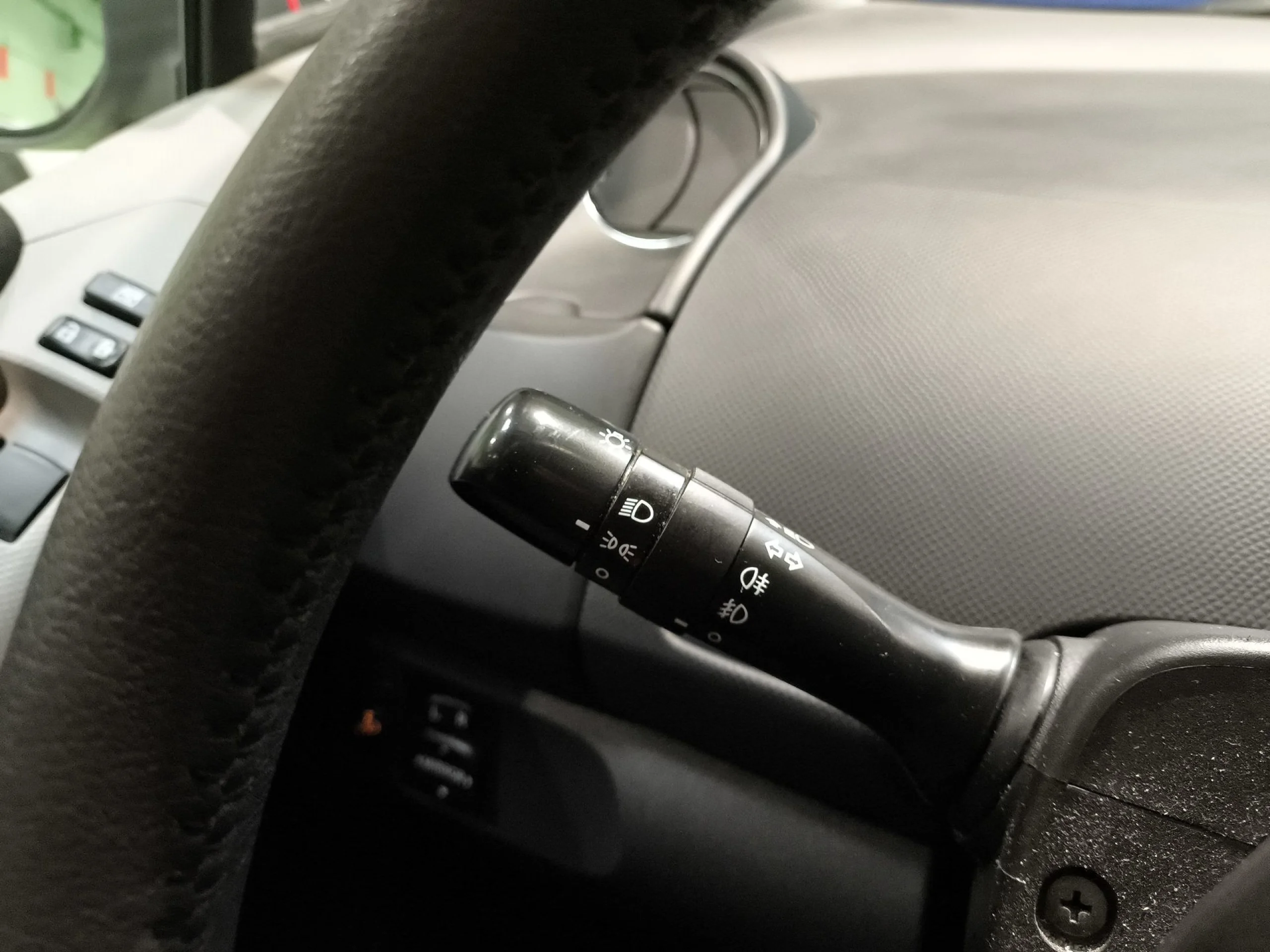 Toyota Yaris 100 Active MultiDrive 73 kW (99 CV) - Foto 15
