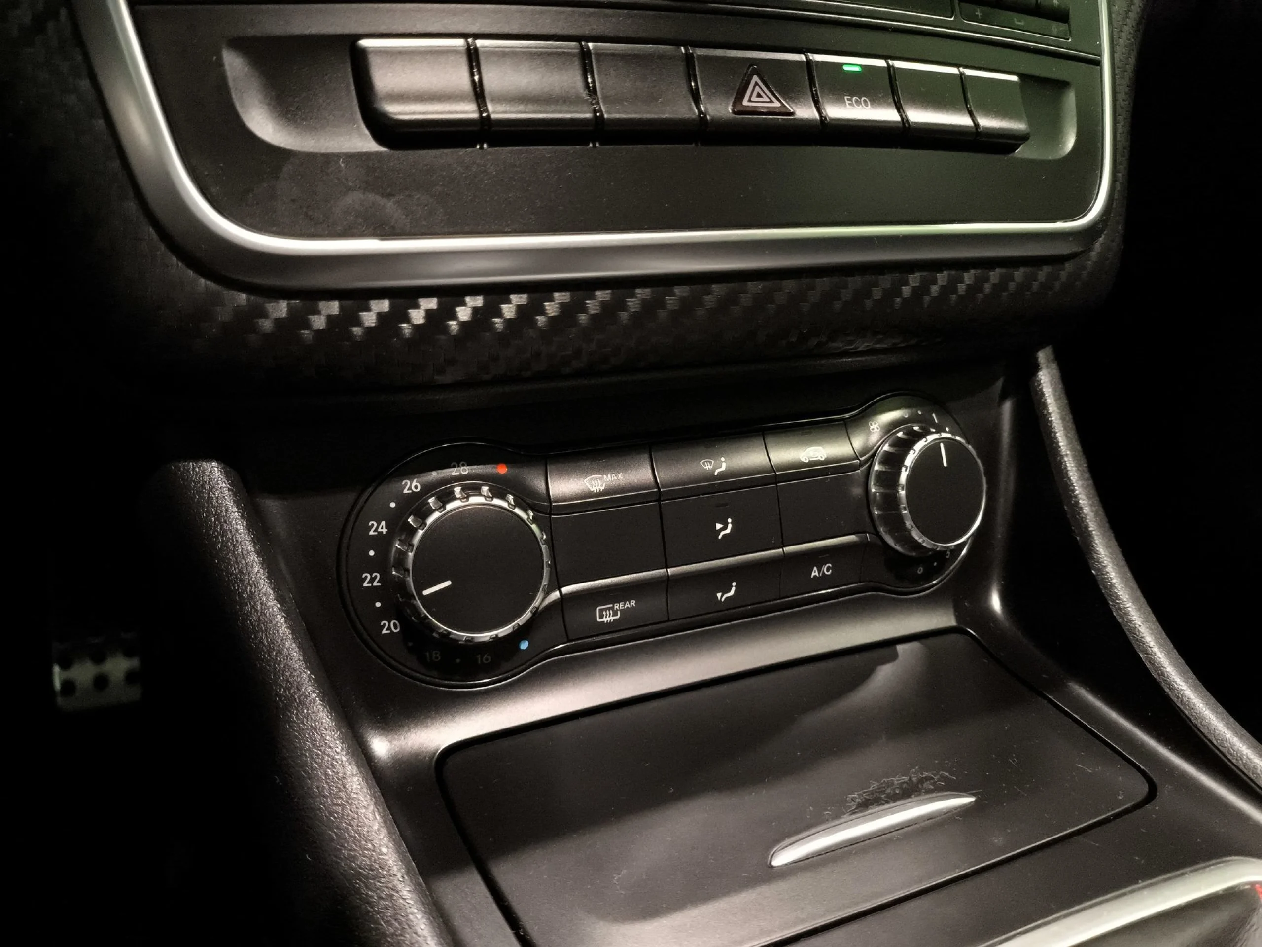 Mercedes-Benz Clase A 200 AMG Line 115 kW (156 CV) - Foto 17