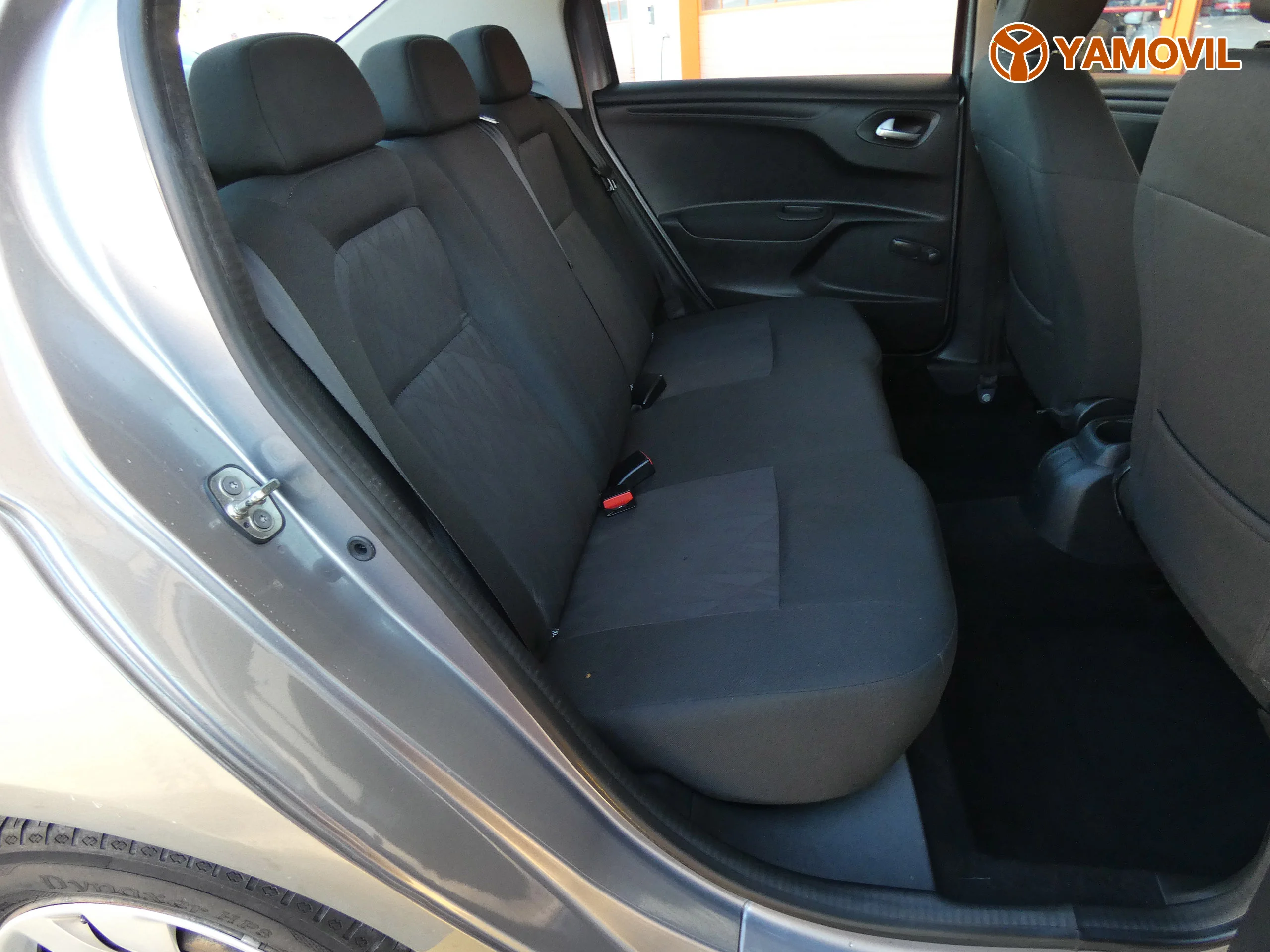 Citroen C-Elysee 1.6 BLUEHDI FEEL - Foto 20