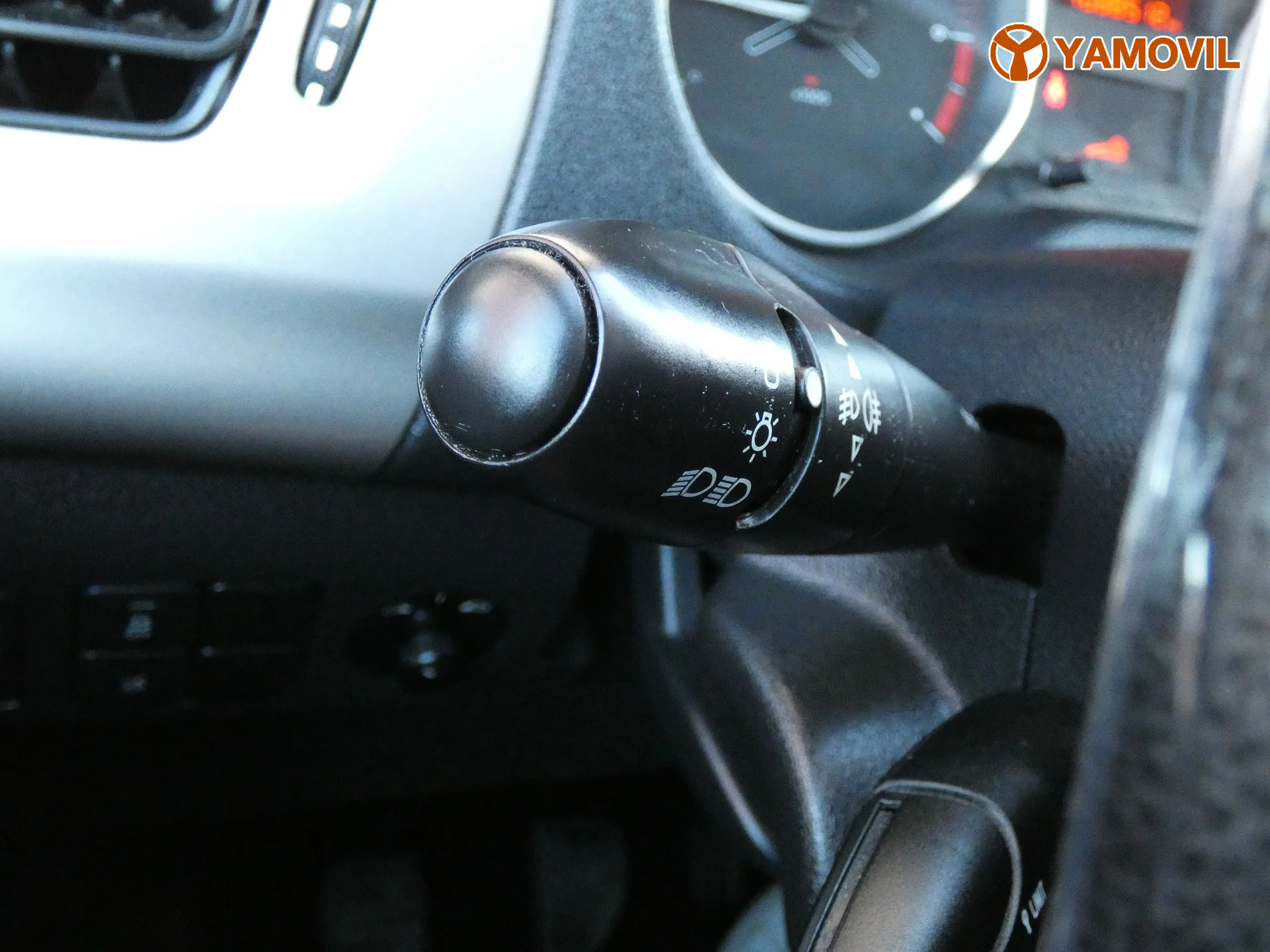 Citroen C-Elysee 1.6 BLUEHDI FEEL - Foto 27