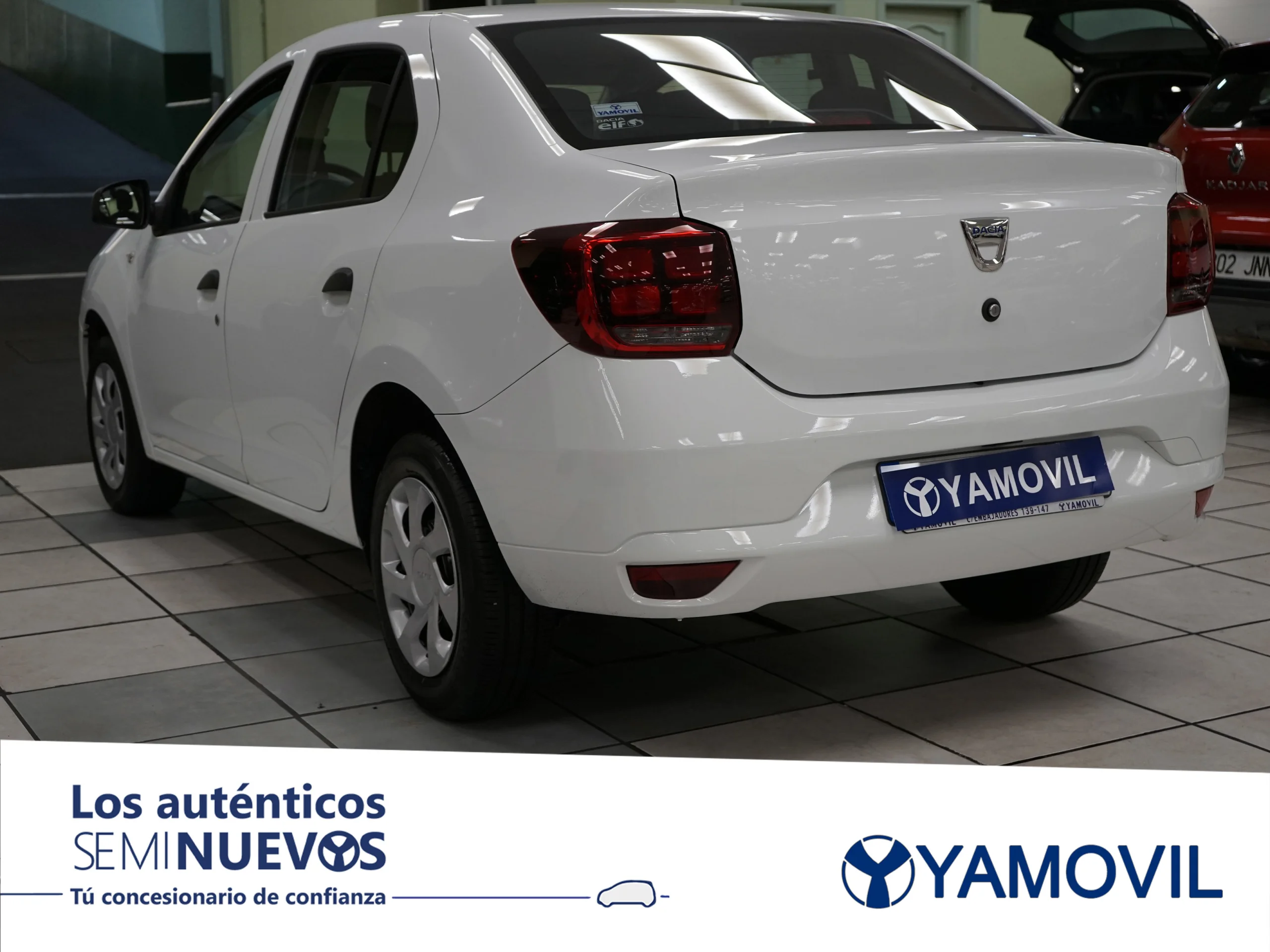 Dacia Logan Essential 1.0 55 kW (75 CV) - Foto 6