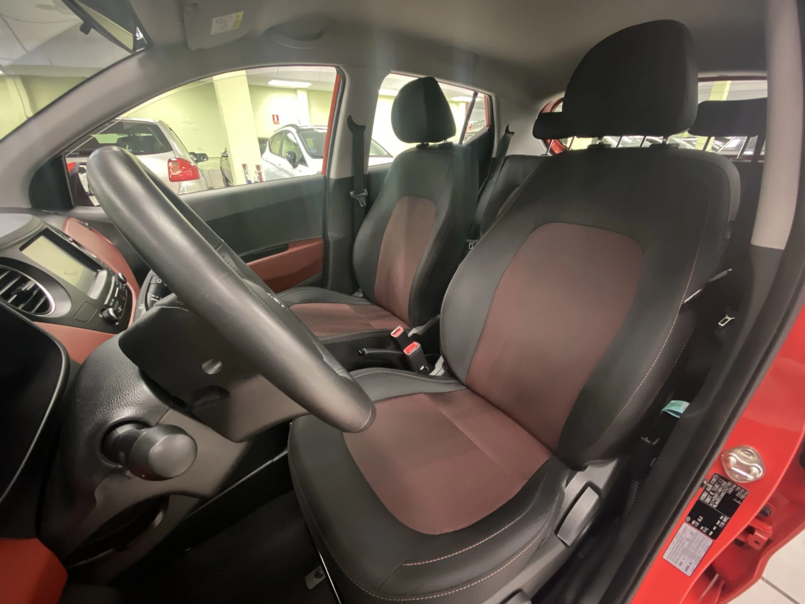 Hyundai I10 1.0 Tecno 49 kW (66 CV) - Foto 8