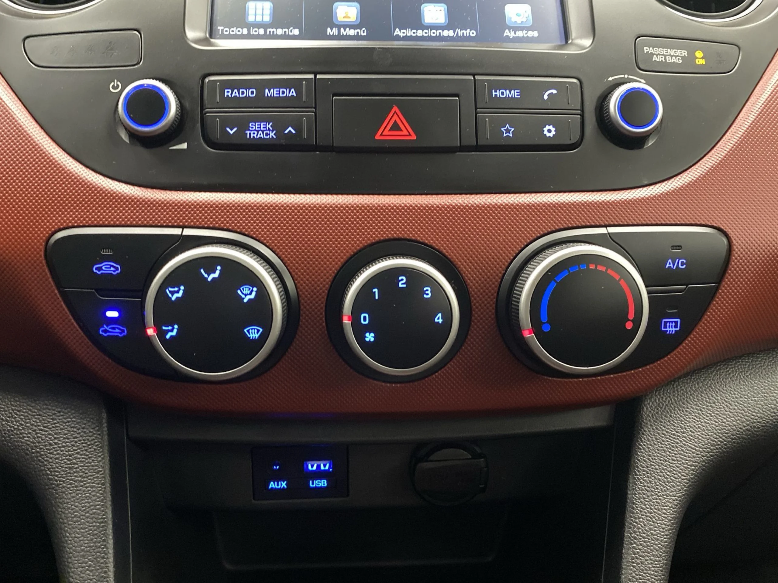 Hyundai I10 1.0 Tecno 49 kW (66 CV) - Foto 14