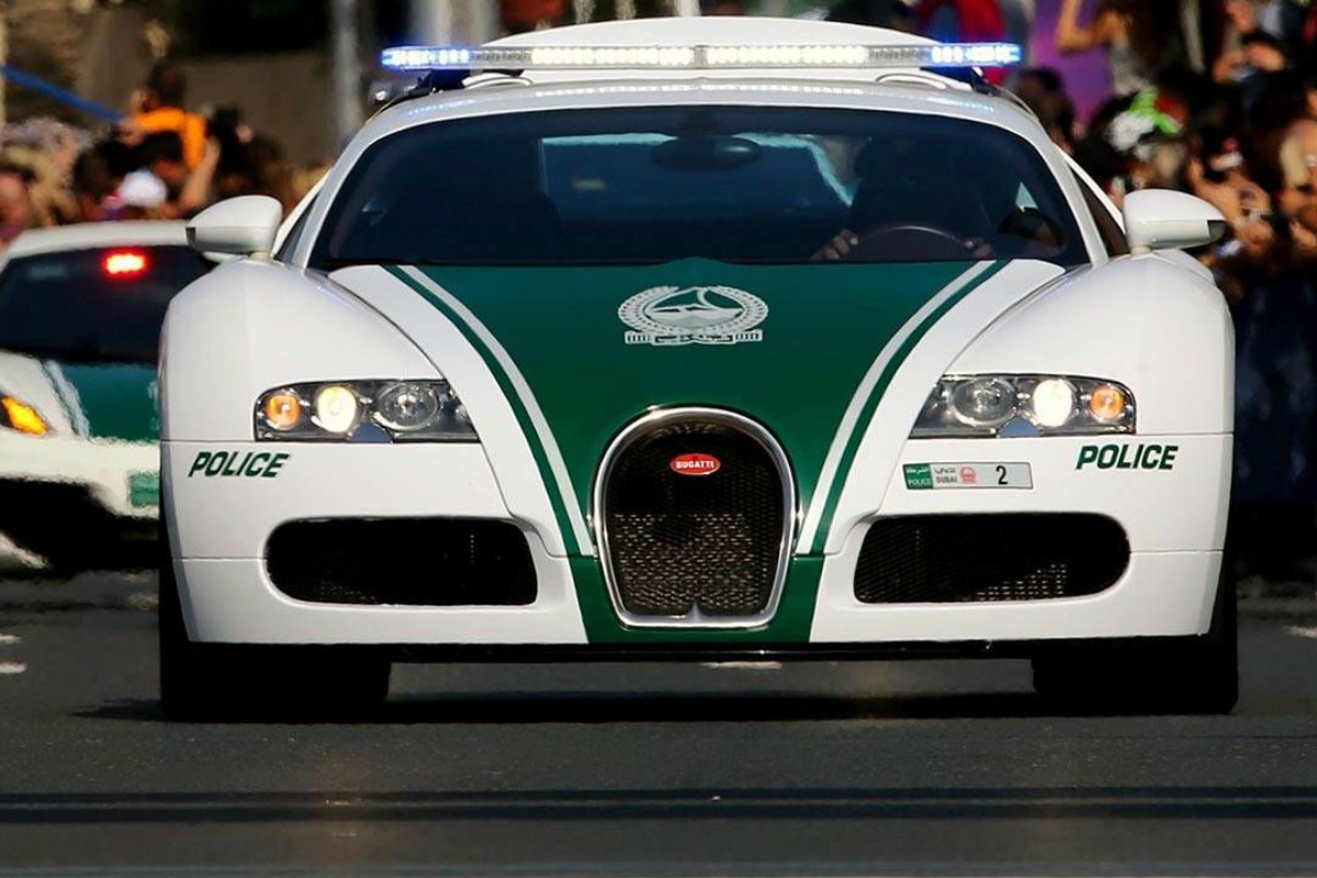 Bugatti Veyron policía de Dubai