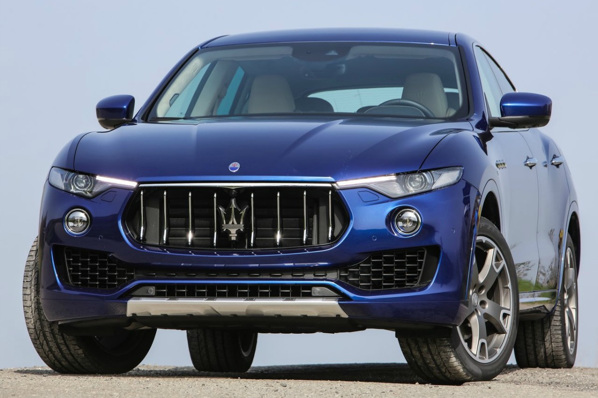 Aumentan ventas coches de lujo