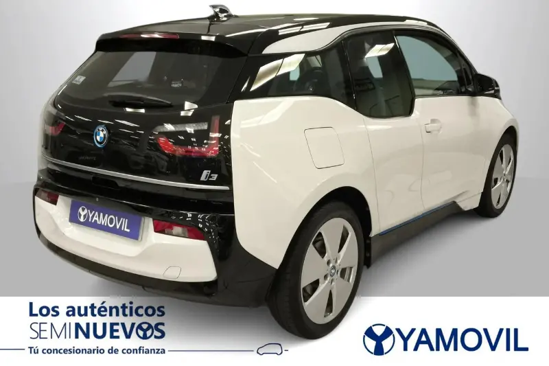 Parte trasera de BMW i3