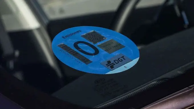 Etiqueta de la DGT cero