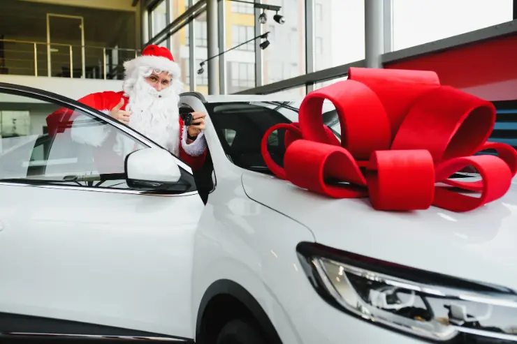Papa Noel en un concesionario de ocasión