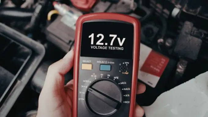 prueba-de-bateria Prueba de voltaje de la batería